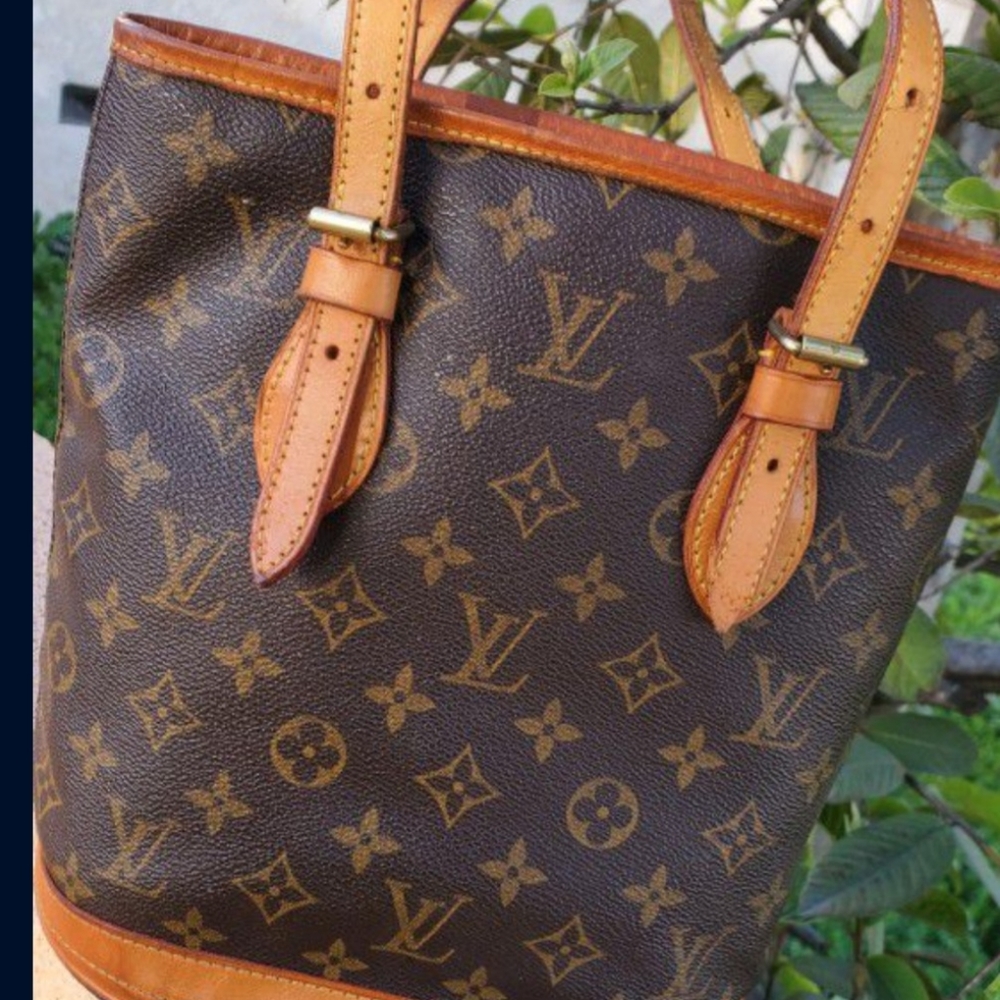 Louis Vuitton Brown Monogram Canvas Shoulder Bag with Tan Leather Trim